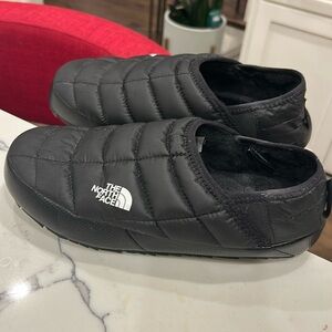 North Face Thermoball women’s slippers